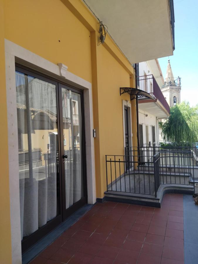 Gelsonero Apartments Ragalna Екстериор снимка